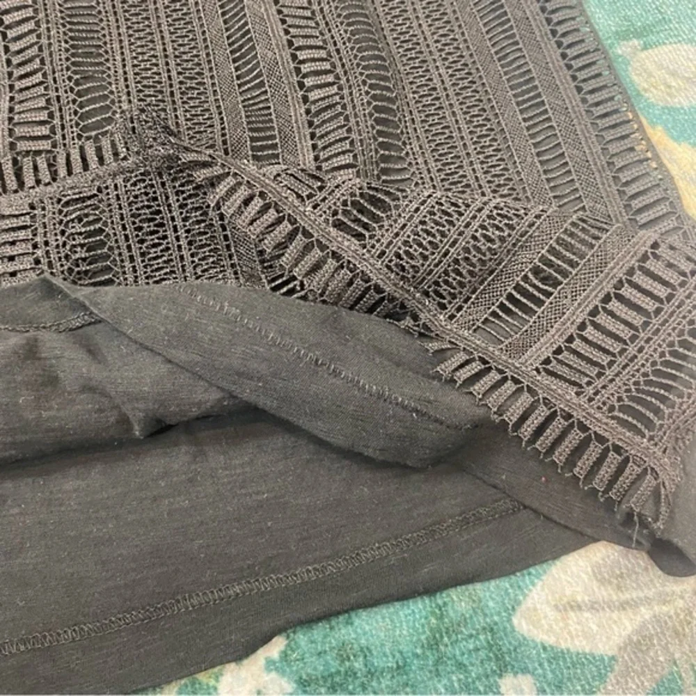 J. Crew Black Lace crochet Overlay Long Sleeve Crewneck Top Shirt medium